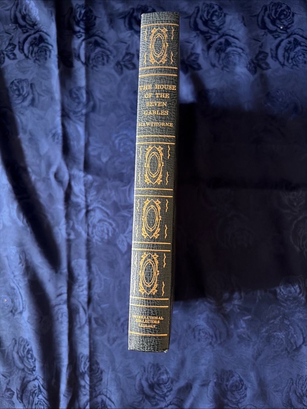 The House of the Seven Gables by Hawthorne International Collectors Library HC